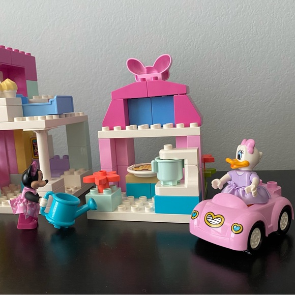 LEGO Duplo 10942 DISNEY Junior MINNIE'S HOUSE AND CAFE Daisy 75 pieces - Picture 12 of 16